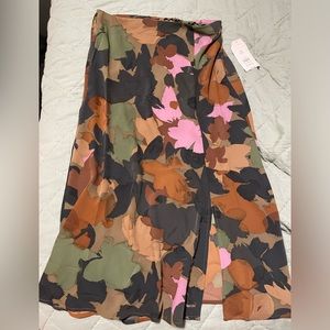 Time and tru skirt nwt size m